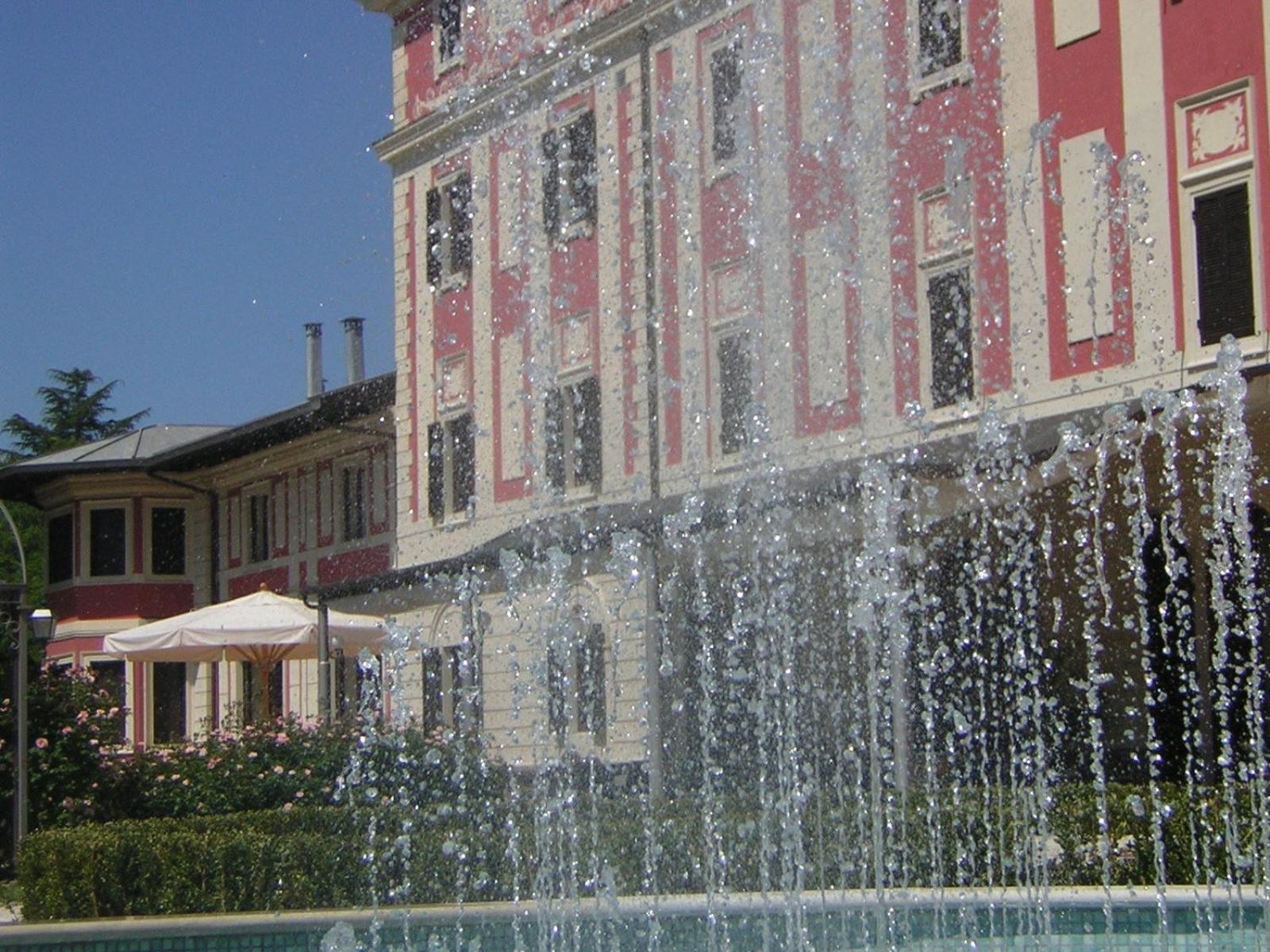 Park Hotel Villa Potenziani Rieti Exteriör bild